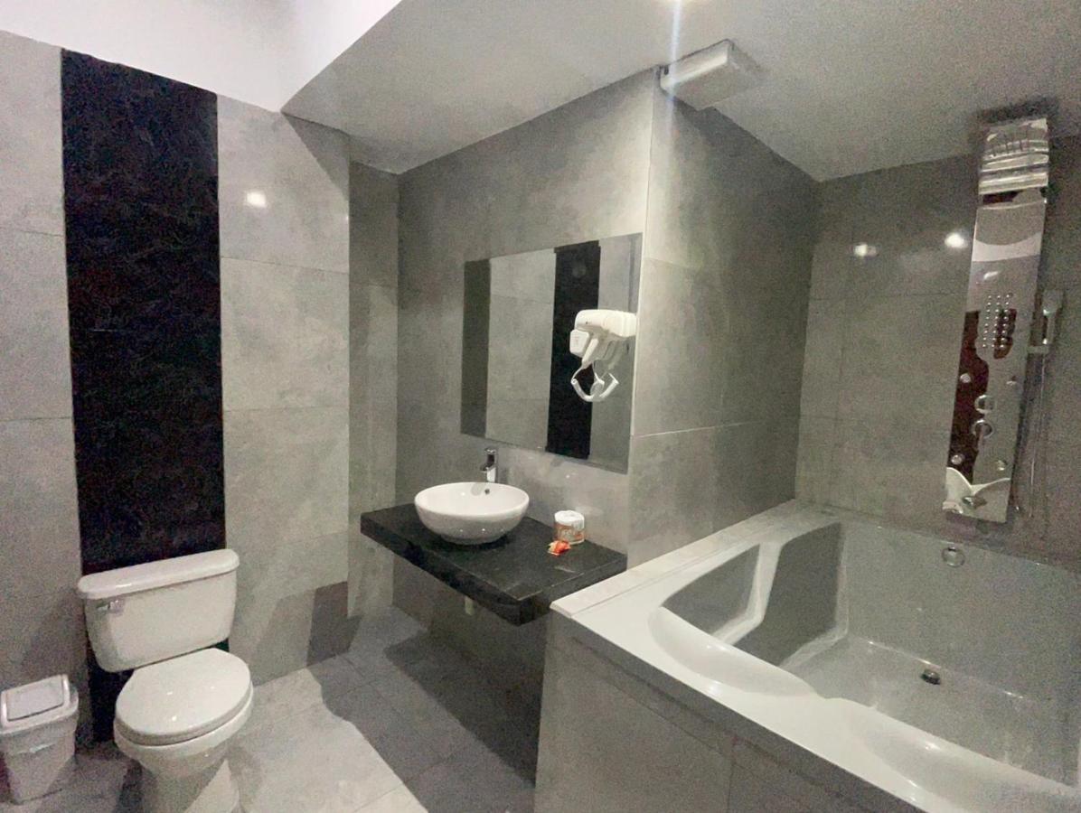 Hotel Manantial No.004 2*