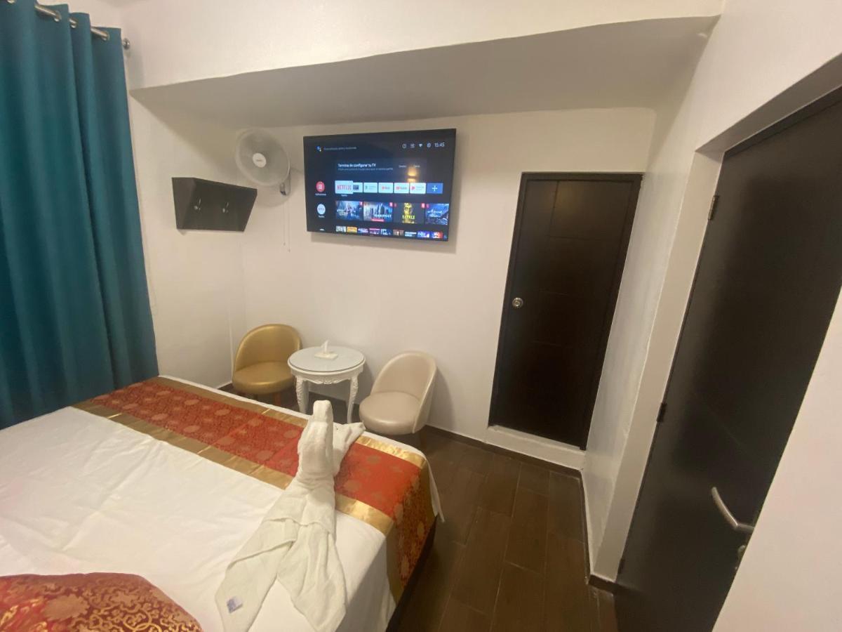 Manantial No.004 Hotel