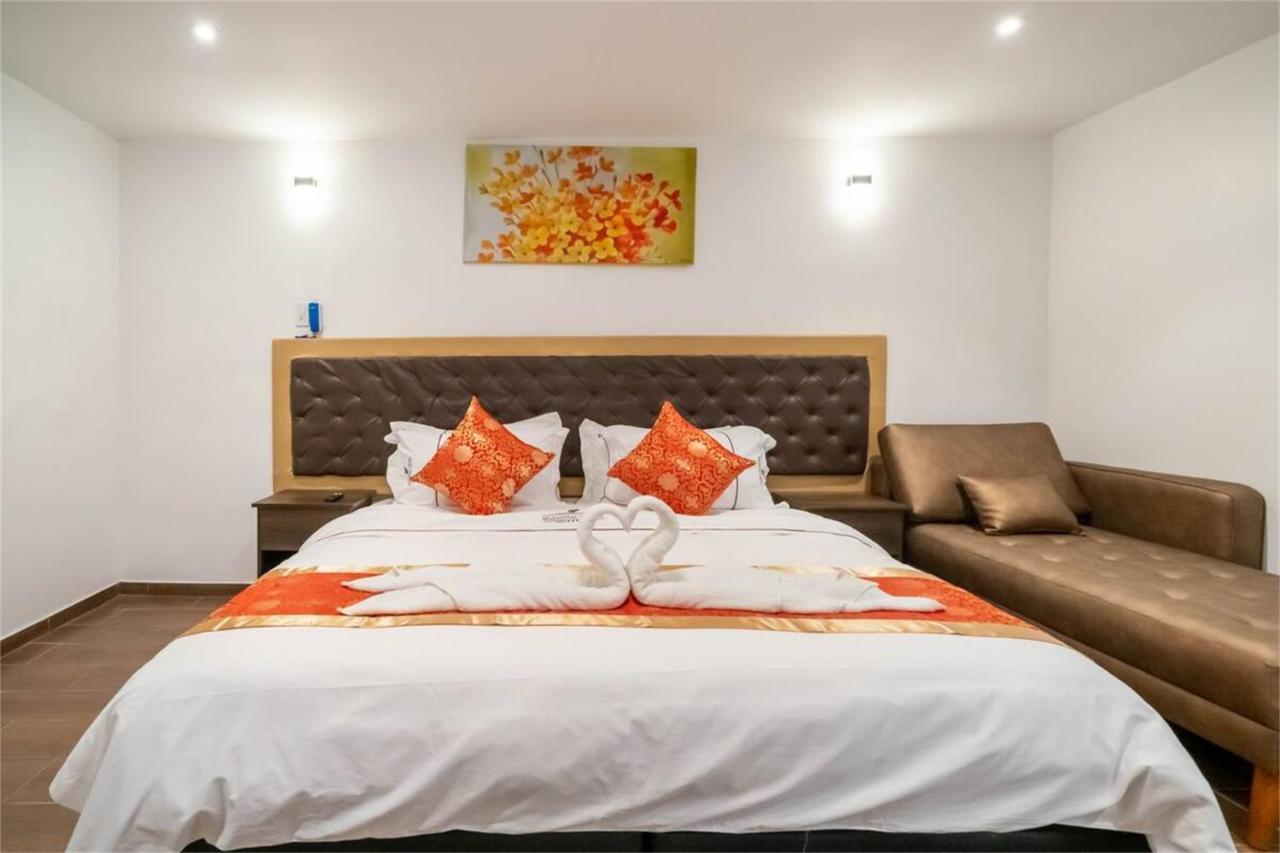 Manantial No.004 Hotel
